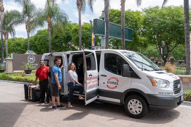 Shared Airport Arrival Transfer: LAX International Airport to Anaheim, Buena Park or Garden Grove - Why curbside pickup matters at LAX