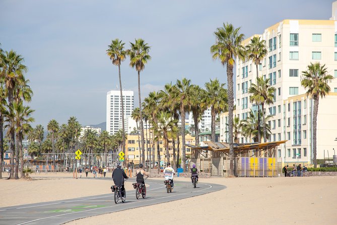 Small-Group Electric Bike Tour of Santa Monica and Venice - How much stopping is right for you?