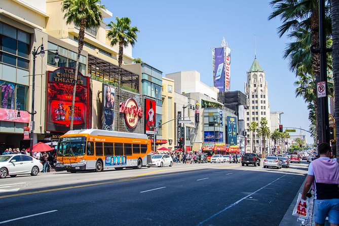 Small-Group Warner Bros and Hollywood Tour from Anaheim - Who will get the most from this day