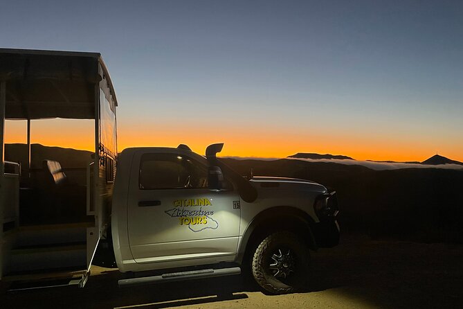 Summit Sunset Tour - Climbing to the Catalina Island Conservancy viewpoint