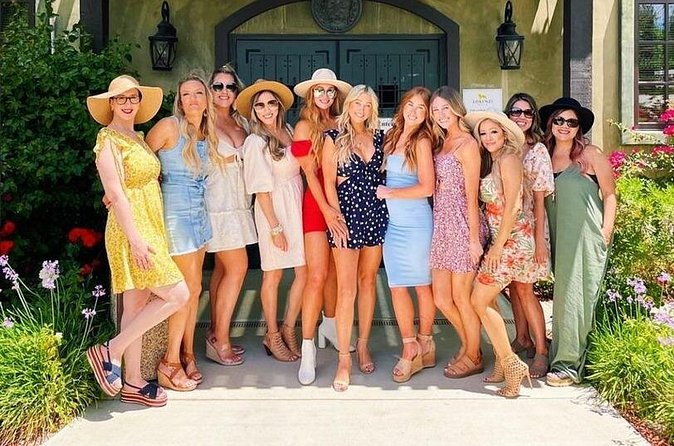 Sunday Special Wine Tour in Temecula Valley with Lunch - Sunday timing, group size, and practical details