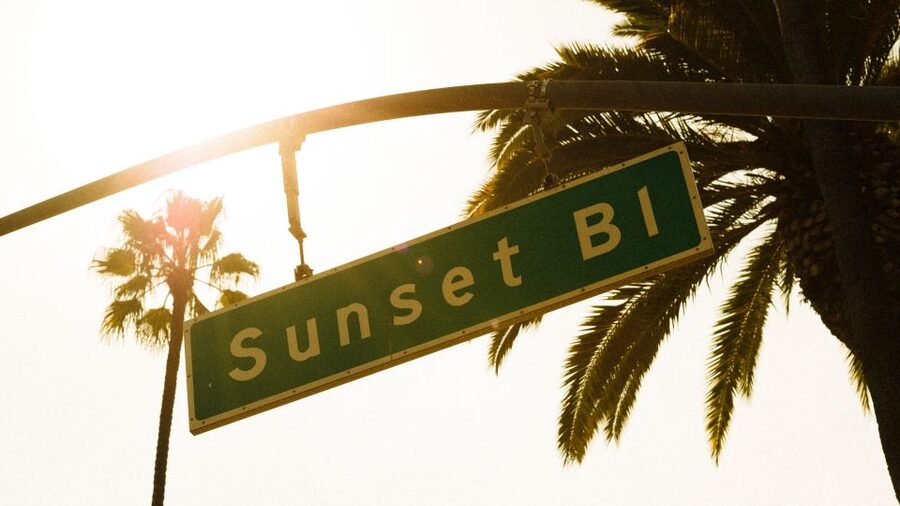 Sunset Strip True Crime and Haunted Tales Walking Tour - Walking the Strip for about ten minutes