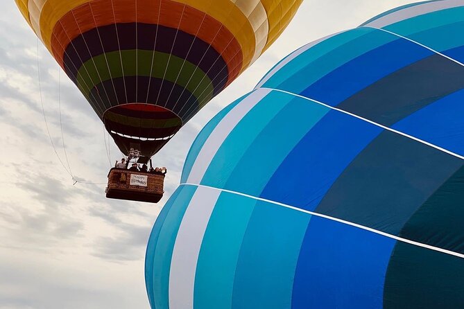 Temecula Private Hot Air Balloon Flight for up to 4 People - Meeting at Akash Winery & Vineyard