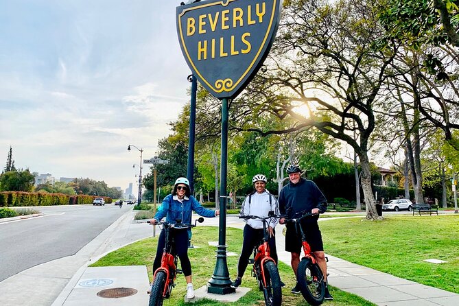 The Beverly Hills E-Bike Tour - The film museum and Los Angeles County Museum of Art