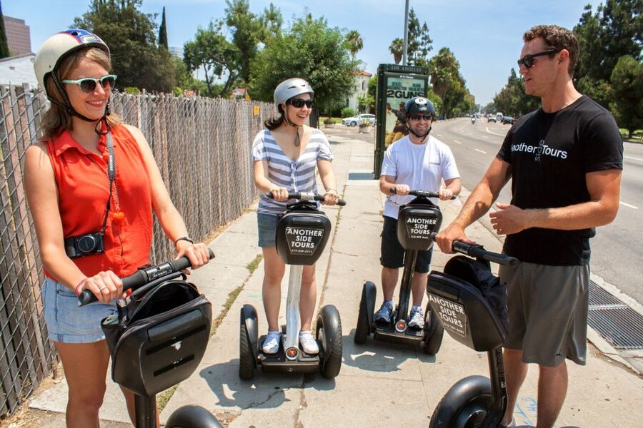 The Beverly Hills Segway Tour - Santa Monica Boulevard and the Ride Back