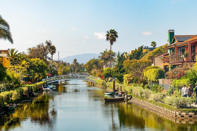 The Ultimate Venice Beach Experience - Following the Venice Canals Walkway