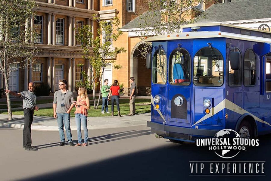 Universal Studios Hollywood: VIP Tour with Ticket - Starting at VIP Reception and settling in