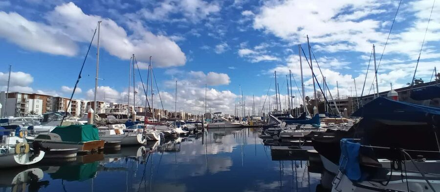 Venice Beach & Malibu View Boat Cruiser- Music Wine Sealions - Timing, weather, and booking flexibility