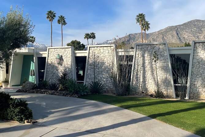 Walking Palm Springs "Twin Palms" Private Tour - East Anza Drive and a Hollywood marriage gone wrong