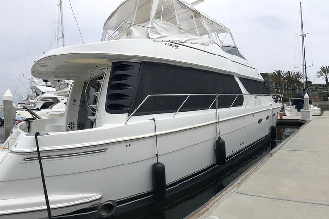 Yacht rental charter in Marina del Rey - 60' CARVER - Choosing the northern route toward Santa Monica