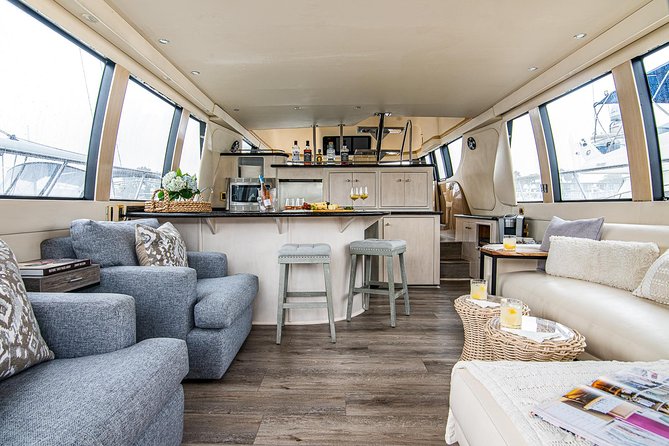 Yacht rental charter in Marina del Rey - 60' CARVER - What four hours on the 60-foot Carver feels like